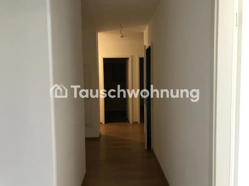 Tauschwohnung: 5 Zi.Whg. Landeseigene in Spandau gegen 3,5-4 Zi. Whg. — photo 1